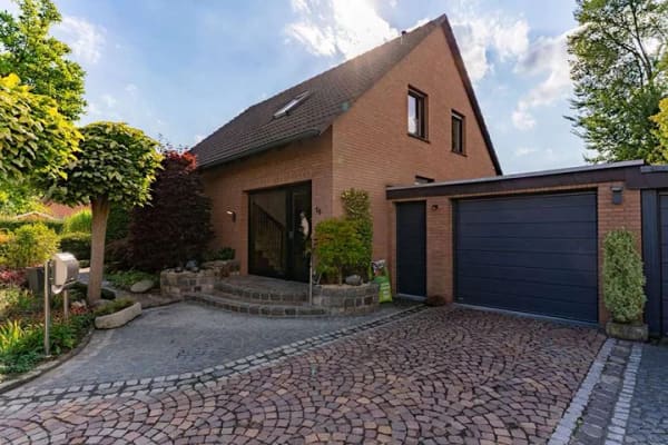 Immobilie in Sassenberg - Einfamilienhaus mit traumhaftem Garten in Sassenberg - Bild 0
