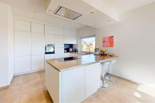 Immobilie in Vohburg an der Donau - ** Neuwertiges Design-Einfamilienhaus mit hochwertiger Ausstattung in ruhiger Wohnlage ** - Bild 3