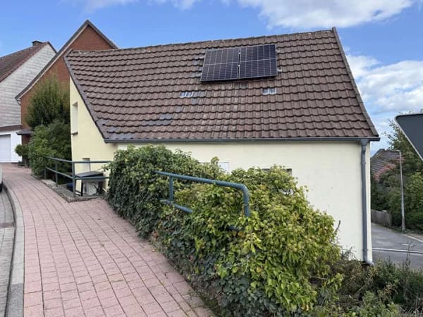 Immobilie in Beverungen - Renoviertes Wohnhaus mit 60 m² Wohnfläche in Beverungen-Haarbrück - Bild 3
