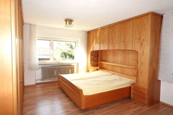 Immobilie in Illingen - Großzügiges Einfamilienhaus mit Garten und viel Potenzial - Bild 4