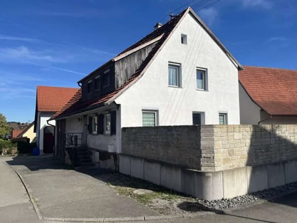 Immobilie in Dietingen - Einfamilienhaus mit viel Potenzial - Bild 0