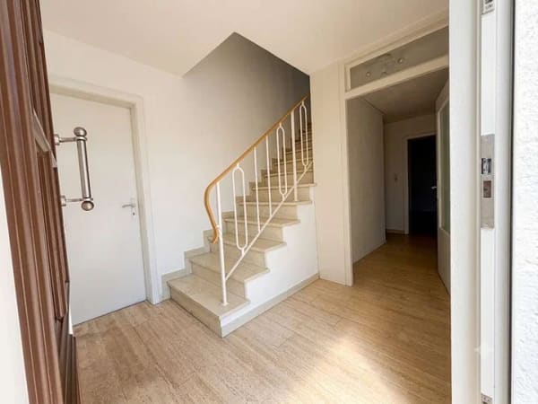 Immobilie in Weyarn - Zweifamilienhaus auf sonnigem Grundstück - Bild 1