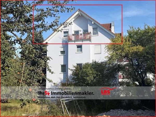 Immobilie in Pfullendorf - Top Gelegenheit! Charmante 2 Zimmer Dachgeschoss-Wohnung, Balkon, TG - vermietet! - Bild 0
