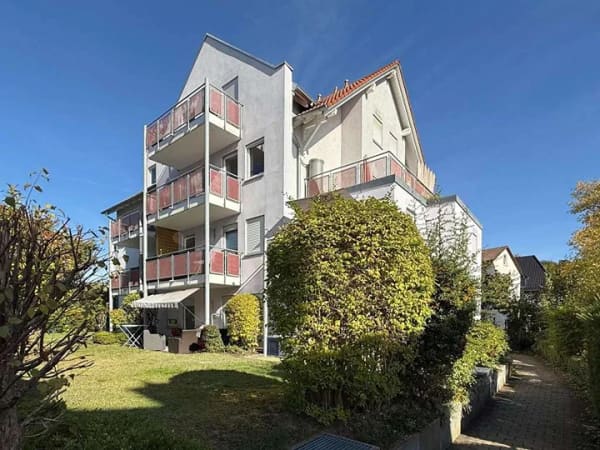 Immobilie in Pfullendorf - Top Gelegenheit! Charmante 2 Zimmer Dachgeschoss-Wohnung, Balkon, TG - vermietet! - Bild 2