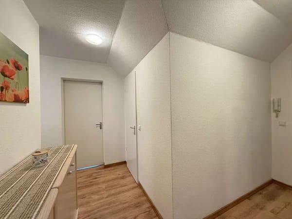 Immobilie in Wustermark - vermietete 2-Zimmer-Eigentumswohnung mit Süd-West-Balkon,  PKW-Stellplatz und Kellerraum - Bild 4