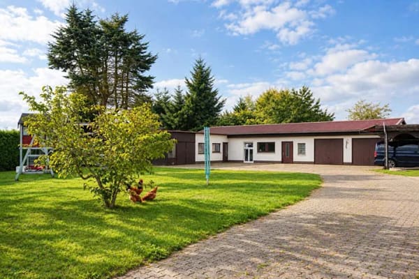 Immobilie in Leezen - Charmantes Wohnhaus mit großem Grundstück und Potenzial zum Doppelhaus in Leezen - Bild 0