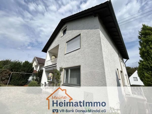 Immobilie in Günzburg - Viel Platz zum Leben: Familienhaus in Reisensburg mit Garten und Balkon - Bild 0