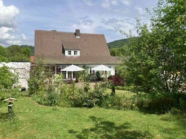 Immobilie in Amorbach - Großzügige Industriellenvilla der 50iger Jahre inkl. Baugrundstück  - Bild 0