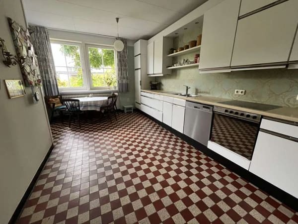 Immobilie in Amorbach - Großzügige Industriellenvilla der 50iger Jahre inkl. Baugrundstück  - Bild 2