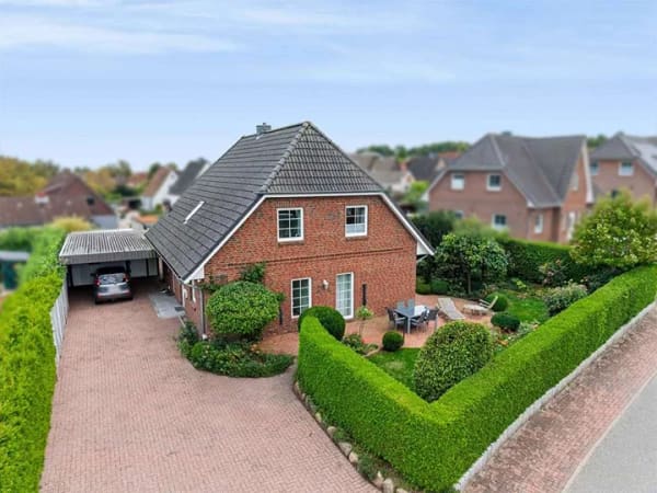 Immobilie in Lütjenburg - Einziehen & Wohlfühlen: Modernes Einfamilienhaus mit Südterrasse, Obstgarten & Photovoltaik - Bild 2