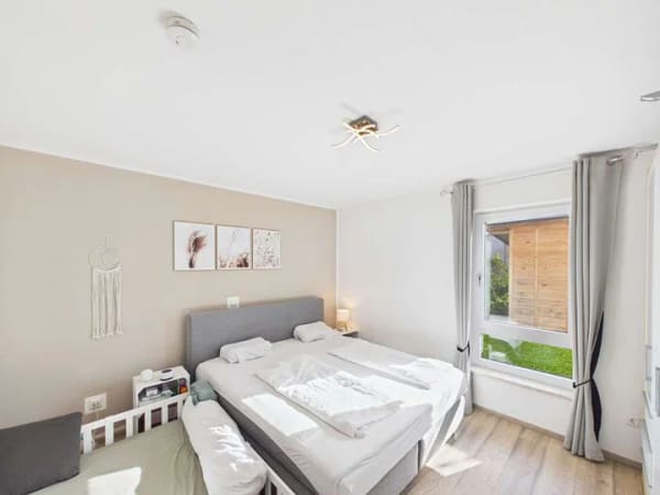 Immobilie in Kirchweidach - Wohlfühlen in Kirchweidach – Gepflegte 3-Zimmer-Wohnung mit Südterrasse im Erbbaurecht - Bild 4