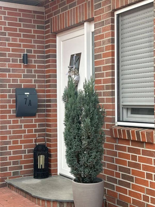 Immobilie in Wildeshausen - Großzügiges Ein-/Zweifamilienhaus in ruhiger Lage von Wildeshausen - Bild 1