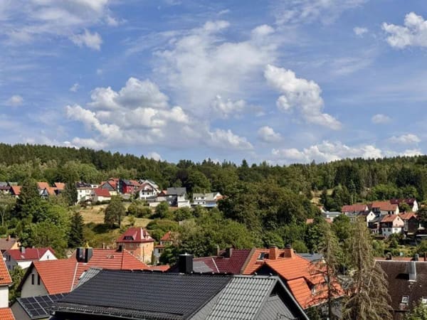 Immobilie in Zella-Mehlis - Einfamilienhaus mit flexiblem Wohnkonzept in Zella-Mehlis - Bild 1