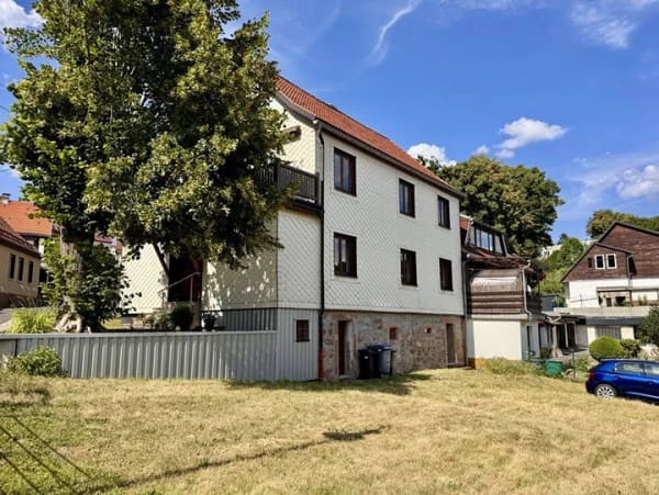Immobilie in Zella-Mehlis - Einfamilienhaus mit flexiblem Wohnkonzept in Zella-Mehlis - Bild 2