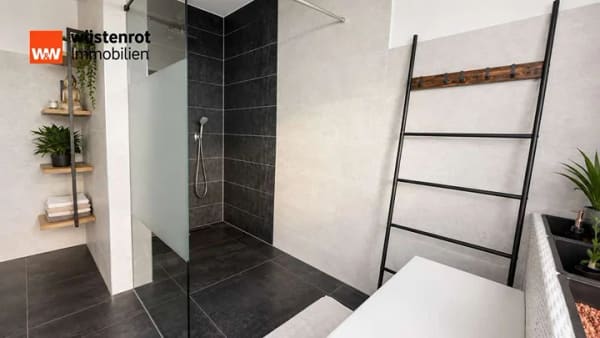 Immobilie in Bad Dürrenberg - Großzügiger Neubau im Herzen von Bad Dürrenberg | 240 m² Wohnfläche | einziehen und wohlfühlen - Bild 3