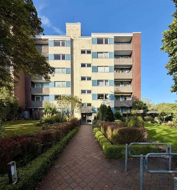 Immobilie in Kronshagen - Bezugsfreie 3,5-Zimmer-Whg. mit Essbereich, Süd-Balkon u. Stellplatz // Kronshagen - Bild 0