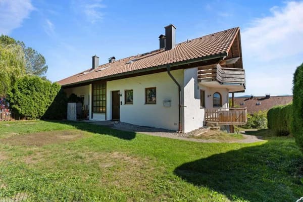 Immobilie in Waltenhofen - Großzügige Doppelhaushälfte mit Einliegerwohnung - Bild 1