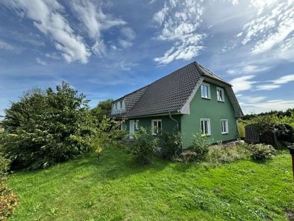 Immobilie in Poppendorf - Landhaus mit besonderem Charme vor den Toren Rostocks in Poppendorf - OT Vogtshagen - Bild 0