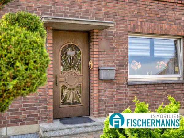Immobilie in Rheurdt - Doppelhaushälfte mit Doppel Garage und großen Grundstück in Zentraler Lage von Rheurdt - Bild 2