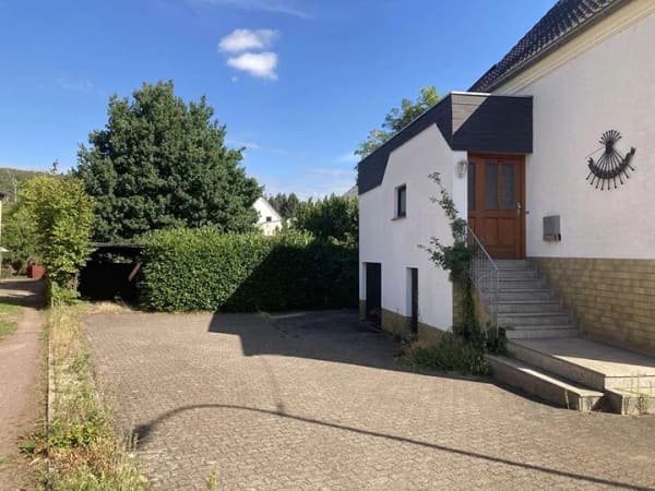 Immobilie in Nalbach - Einfamilienhaus in Körprich mit großem Grundstück - positiver Vorbescheid für weiteres Wohnhaus - Bild 2