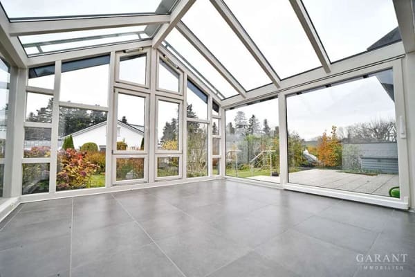 Immobilie in Spraitbach - Komfortables Wohnen auf einer Ebene - mit Wintergarten und Garten - Bild 4