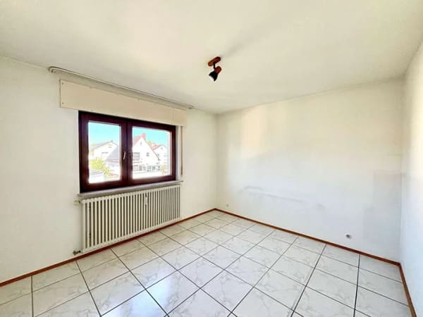 Immobilie in Rheinstetten - Viel Raum für neue Ideen – Mehrfamilienhaus in Rheinstetten-Mörsch - Bild 3