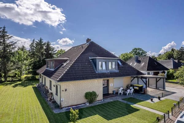 Immobilie in Brokdorf - Attraktive Kapitalanlage | 9 % Bruttorendite | 72.000 € Jahresmiete | 1.034 m² Grundstück - Bild 0