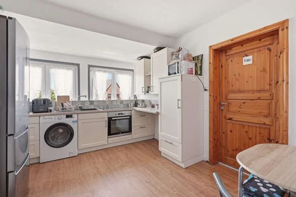 Immobilie in Brokdorf - Attraktive Kapitalanlage | 9 % Bruttorendite | 72.000 € Jahresmiete | 1.034 m² Grundstück - Bild 2