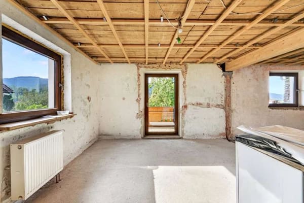 Immobilie in Lohberg - Wohnhaus mit begonnener Kernsanierung, Garage und Ausbaupotenzial! - Bild 3