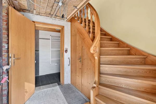 Immobilie in Lohberg - Wohnhaus mit begonnener Kernsanierung, Garage und Ausbaupotenzial! - Bild 4