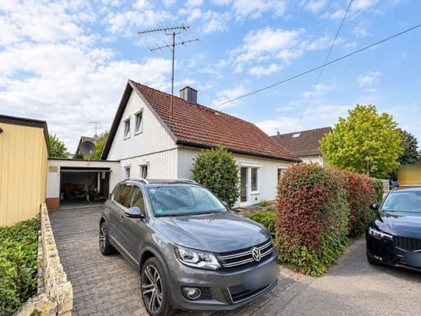 Immobilie in Unterensingen - Familienfreundliches Einfamilienhaus mit schönem Garten  - Bild 1