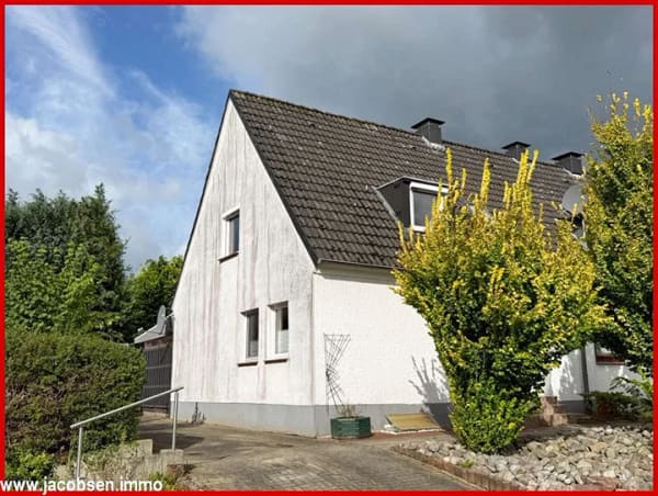 Immobilie in Schleswig - Gemütlich wohnen, großzügig genießen – 
mit Garten, Terrasse und Vollkeller - Bild 0