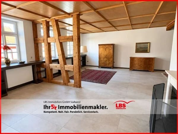 Immobilie in Sulz am Neckar - Herrschaftliche Wohnung im Zentrum von Sulz/N. - Bild 0