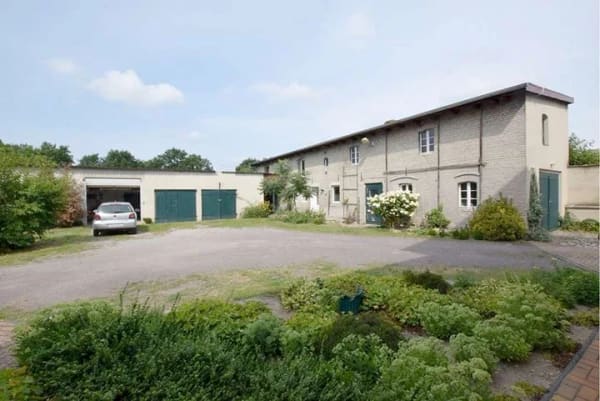 Immobilie in Gardelegen - Großes, gepflegtes Backsteinhaus mit 3 schönen Wohnungen + PV-Anlage auf über 2.000m² Grundstück - Bild 3