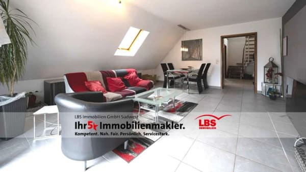 Immobilie in Renningen - Sonniges Wohnen auf zwei Ebenen – mit Süd-Balkon und viel Raumgefühl!

 - Bild 0