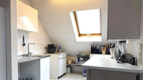 Immobilie in Renningen - Sonniges Wohnen auf zwei Ebenen – mit Süd-Balkon und viel Raumgefühl!

 - Bild 3
