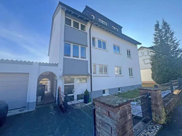 Immobilie in Rechberghausen - Gepflegtes Mehrfamilienhaus in ruhiger Lage von Rechberghausen – solide Kapitalanlage mit Potenzial - Bild 0