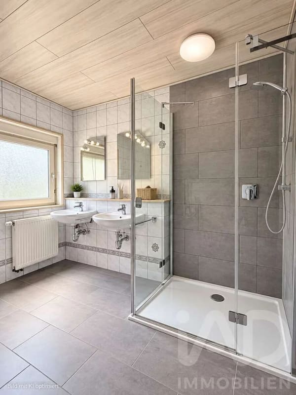 Immobilie in Wolpertshausen - Familienleben im Grünen – freistehendes Haus mit großem Garten und Terrasse in Hopfach - Bild 2