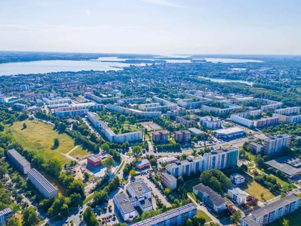 Immobilie in Stralsund - Vermietete Immobilie mit zwei Gewerbeeinheiten und einer Eigentumswohnung - Bild 4
