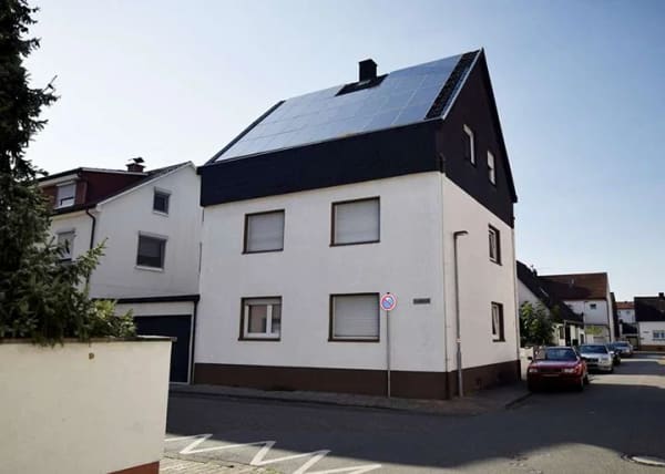 Immobilie in Ketsch - Attraktives 3-Familienhaus in Ketsch | 3 Wohneinheiten | PV-Anlage | Mietsteigerungspotenzial - Bild 0