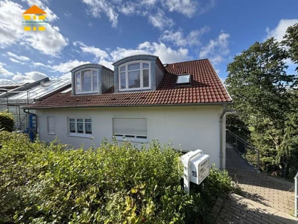 Immobilie in Burkhardtsdorf - Renditeknaller in Burkhardtsdorf: vermietete 2-Raum-WE mit Dachterrasse und TG! - Bild 0