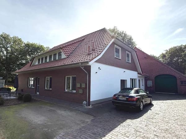Immobilie in Barßel - Ehemalige Hofstelle, modern saniert mit 3 Wohneinheiten - Bild 1