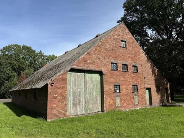Immobilie in Barßel - Ehemalige Hofstelle, modern saniert mit 3 Wohneinheiten - Bild 3
