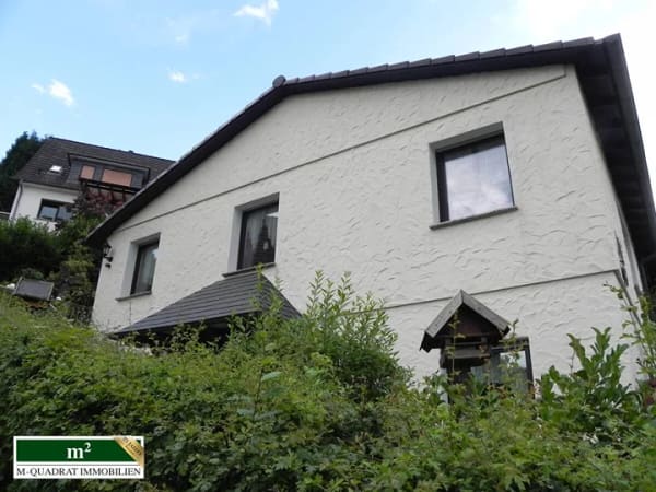 Immobilie in Engelskirchen - Gepflegtes Zweifamilienhaus mit Garage und Doppelcarport sucht neuen Eigentümer - Bild 3