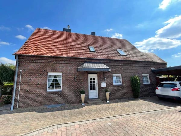Immobilie in Issum - Einfamilienhaus mit gepflegtem Garten im Zentrum von Issum - Bild 0
