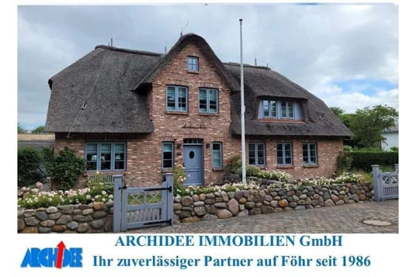 Immobilie in Nieblum - Nieblum-Preisgekrönt als schönster Ort in Deutschland! Exklusive Reetdachhaushälfte zur Ferienvermietung - Bild 0