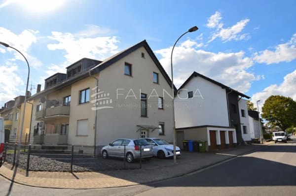 Immobilie in Ginsheim-Gustavsburg - Falanga Immobilien - Top Mehrfamilienhaus mit solider Rendite in Bestlage Gustavsburg! - Bild 1