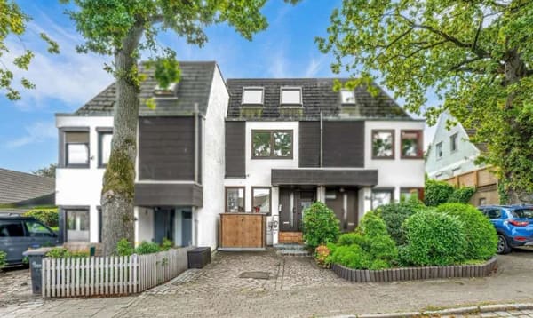 Immobilie in Ritterhude - Ritterhude: Lichtdurchflutetes Split-Level-Haus mit Wintergarten, Kamin und neuer Klimaanlage - Bild 0