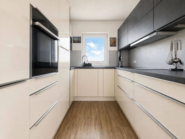 Immobilie in Hagenbüchach - Moderne 3,5-Zimmer-Dachgeschosswohnung mit Süd-Balkon, A+ & 2 Stellplätzen - Bild 1