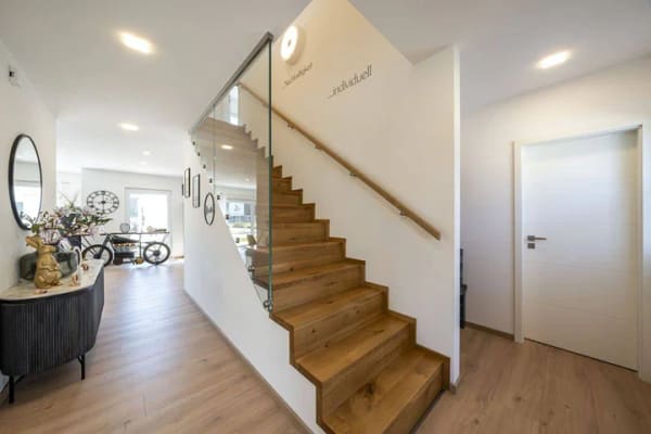 Immobilie in Leidersbach - Modernes Einfamilienhaus in Köln - projektiert nach Kundenwünschen - Bild 3
